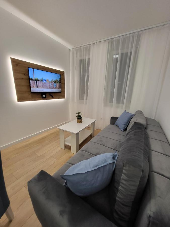 Harmony Suites Sajmiste Dış mekan fotoğraf