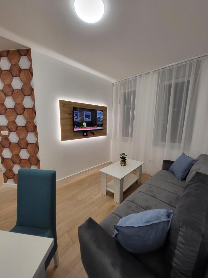 Harmony Suites Sajmiste Dış mekan fotoğraf