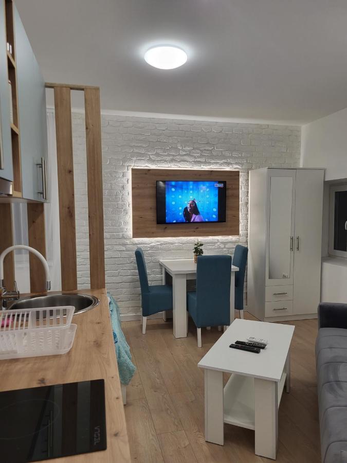 Harmony Suites Sajmiste Dış mekan fotoğraf
