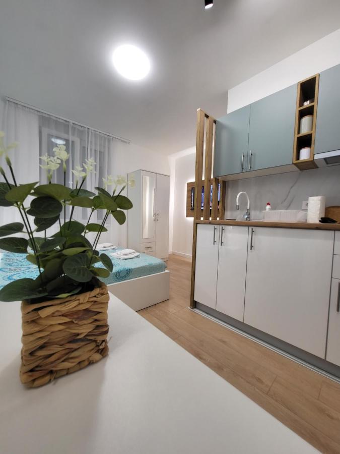 Harmony Suites Sajmiste Dış mekan fotoğraf