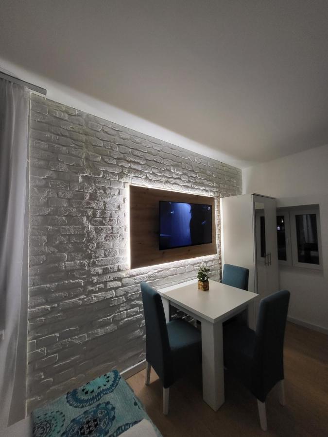 Harmony Suites Sajmiste Dış mekan fotoğraf